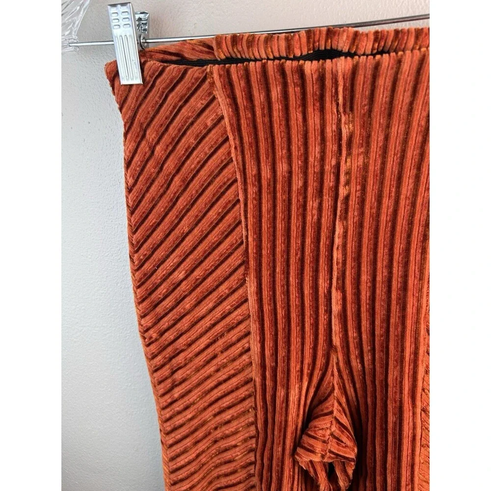 Free People Flared Pull On XS Ribbed Velvet Bell Bottom bronze Orange Bonus Top